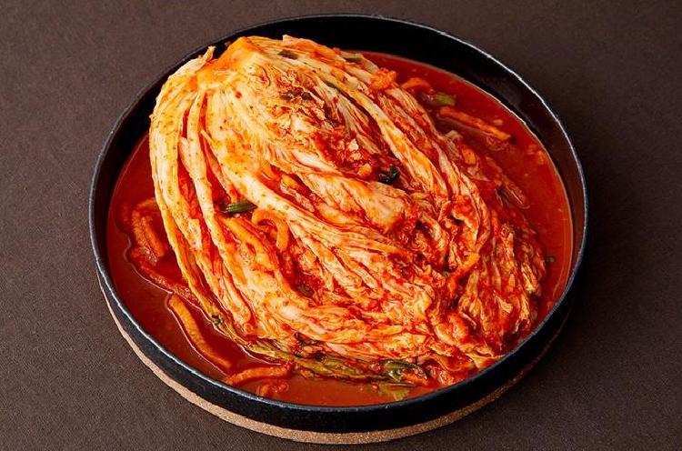 조선호텔 김치 4kg 포기김치, 먹어본 사람만 아는 진짜 맛의 비밀!