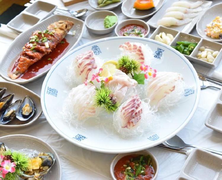 만리포해수욕장 맛집, 바다보다 더 설레는 진짜 인기 메뉴는?