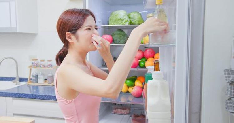 냉장고 냄새 제거, 이 한 가지로 집안 냄새까지 싹 잡았어요! 믿기 힘든 꿀팁 공개