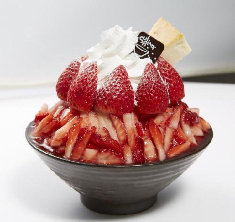 설빙 딸기빙수, 겨울 한정판의 진짜 맛과 꿀팁 대공개!