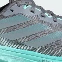 아디다스 런닝화 여성, 초보자도 10km 거뜬히 완주하게 해준 비밀 무기