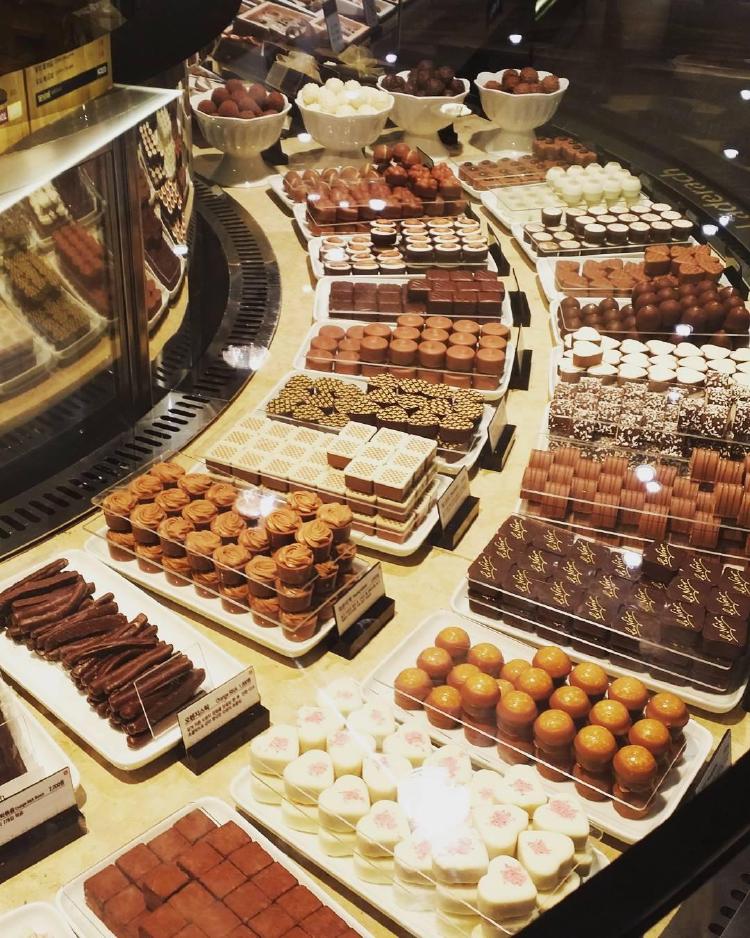 레더라 초콜릿 매장 압구정, 판초콜릿 한 입에 반할 이유