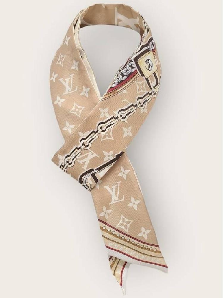 루이비통스카프 리본 묶는 법, 3초만에 모델급 넥라인 완성되는 비밀