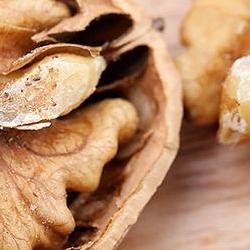 호두 효능 피부, 먹기만 해도 주름 싹! 2026년 최신 연구